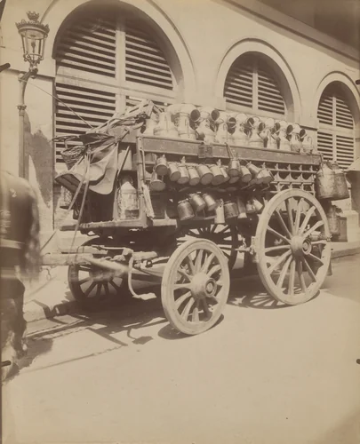 Voiture de Laitier by Eugène Atget, photograph, 1908