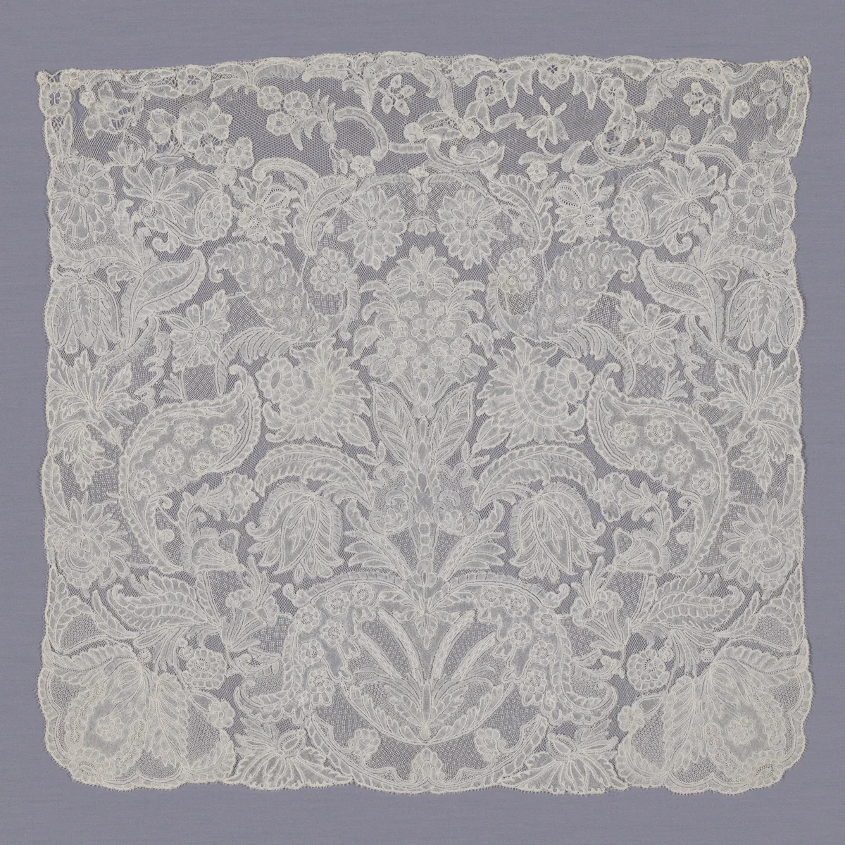 Cravat End by Belgium, Flanders, Brussels, textile, 1730-1749