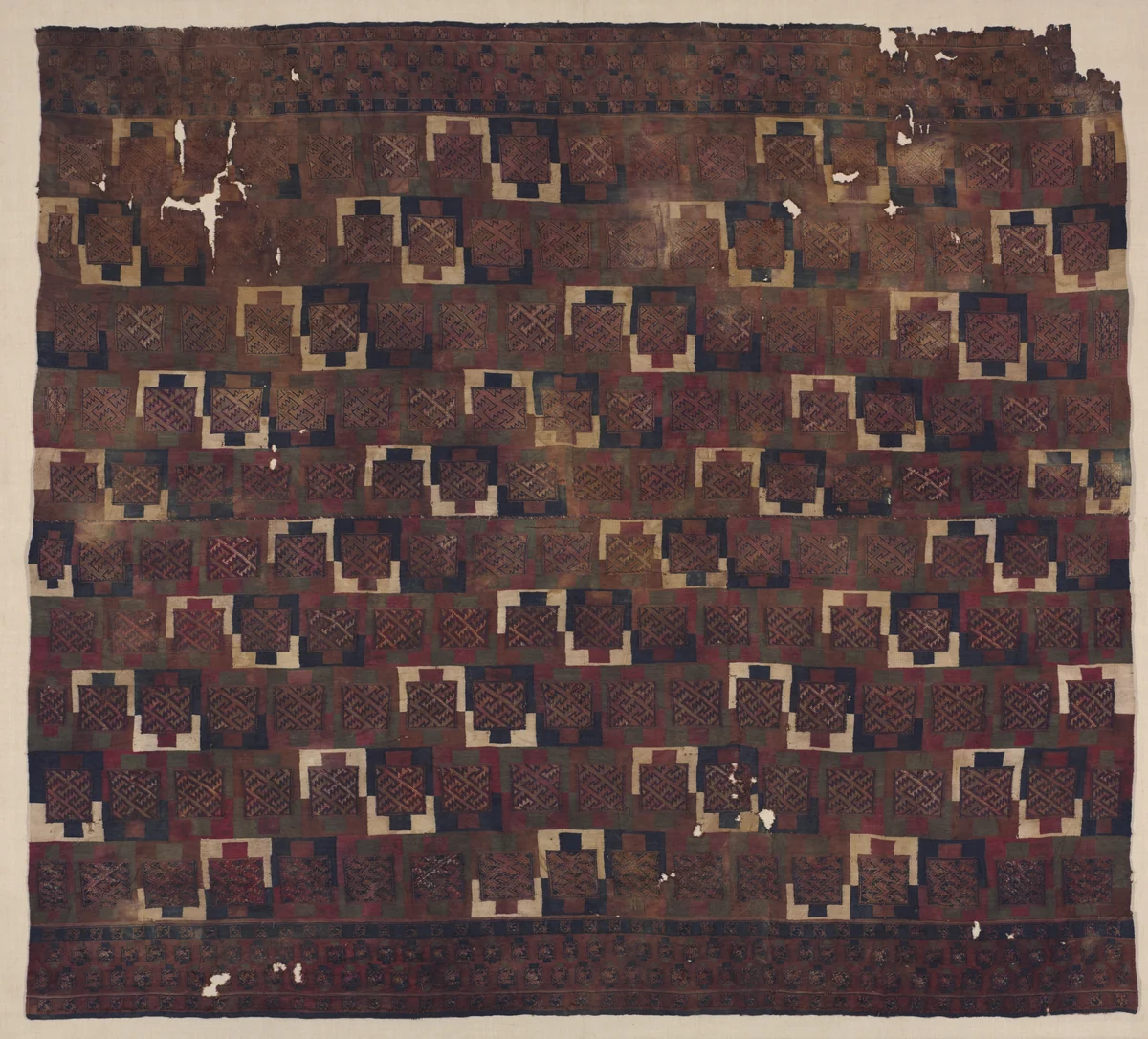 Dress by Unknown, textile, 1100-1532