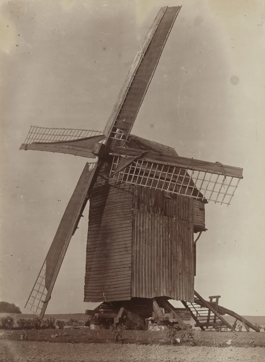 Abbeville (Somme) by Eugène Atget, photograph, 1900