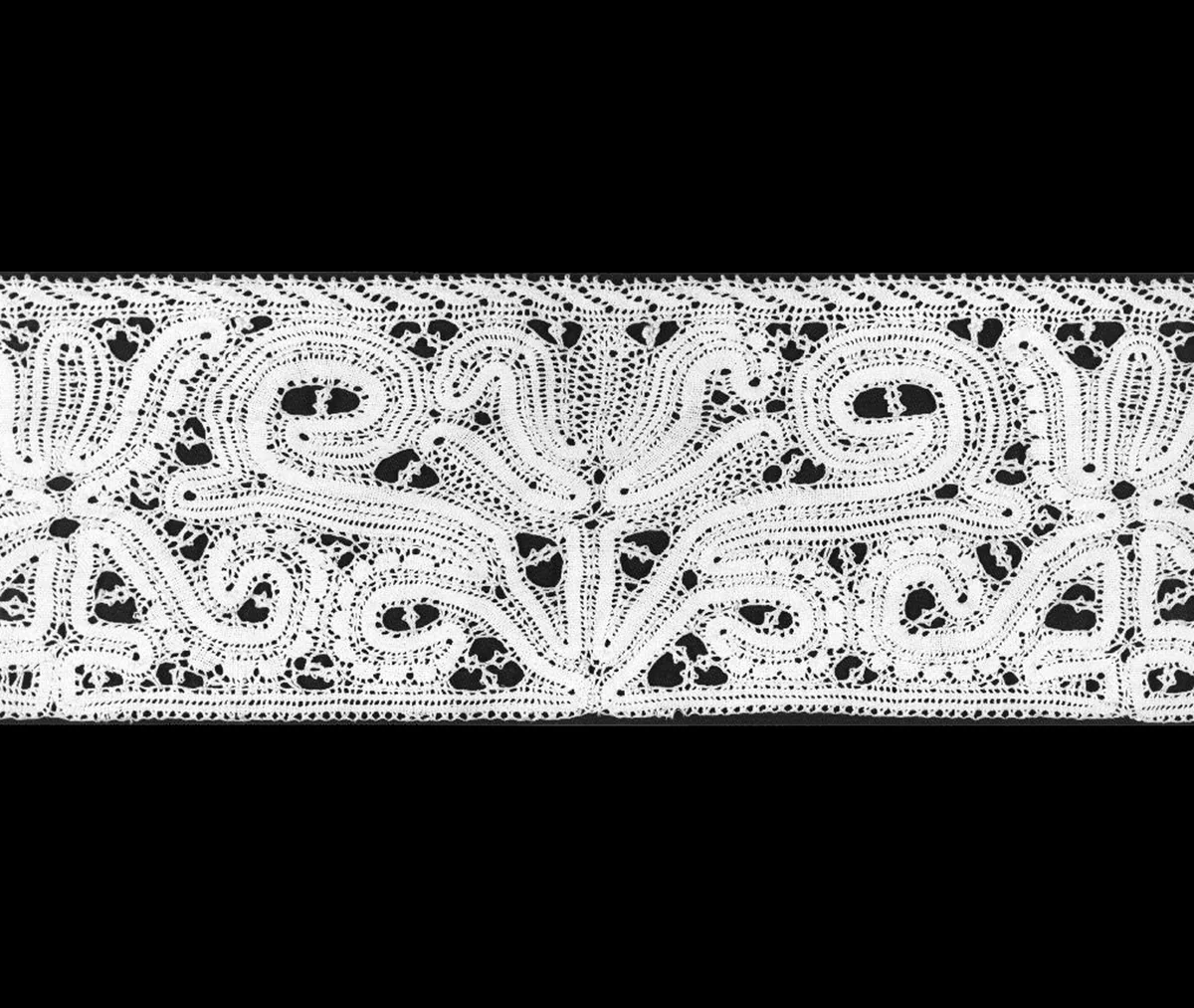 Border by Northern Italy, textile, 1701-1750