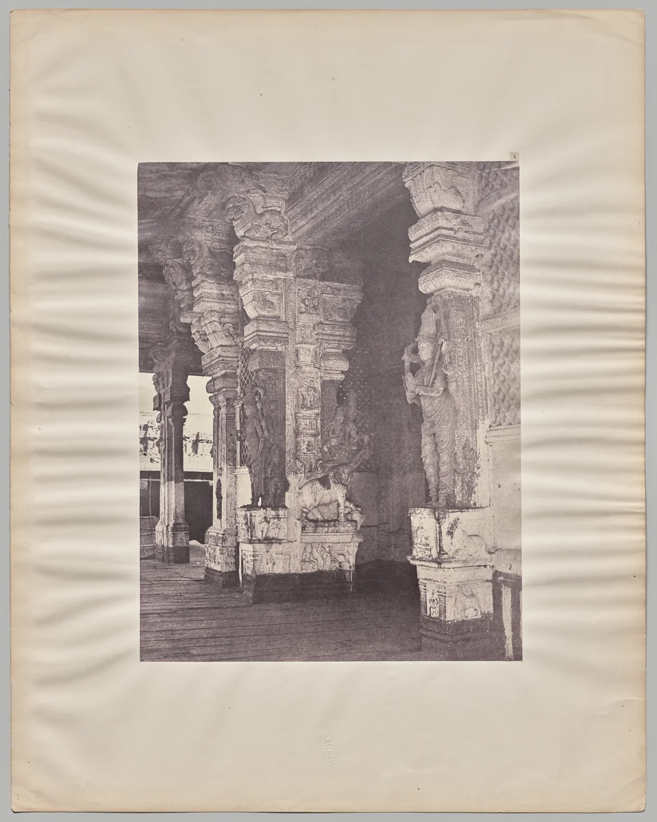 Pudhu Mandapa of Tirumal Nayak (r. 1623–59), Minakshi Sundareshvara Temple, Madurai by Captain Linnaeus Tripe, photograph, 1858