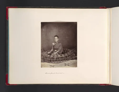 Siames Female Musician by John Thomson, photograph, 1865