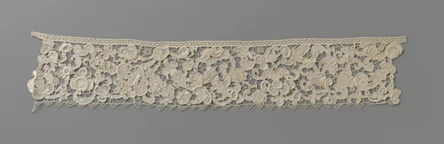 Strook naaldkant met slakkenhuis by anonymous, other, 1675-1699