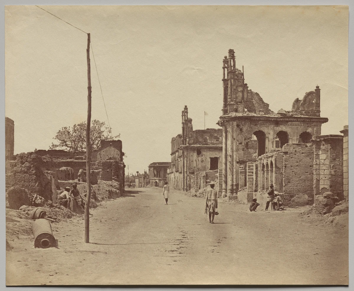 The Cawnpore Road in Lucknow by Felice A. Beato, photograph, 1858