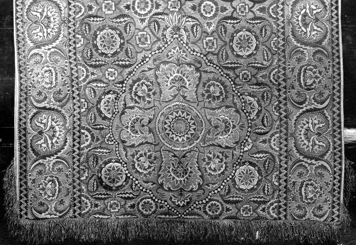 Cover by Spain, textile, 1701-1900