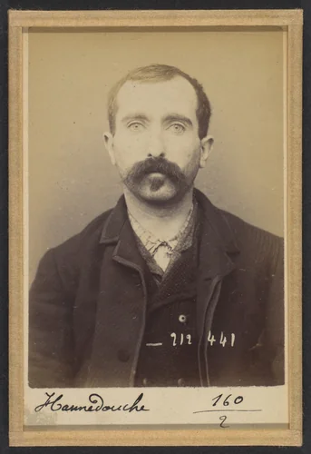 Hannedouche. François. 31 ans, né à Lilleris (Pas de Calais). Peintre en bâtiments. Anarchiste. 1/1/93. by Alphonse Bertillon, photograph, 1893
