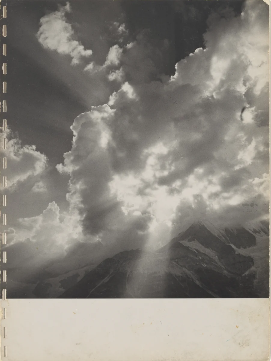 40 Fotos, page 38 by Robert Frank, photograph, 1946