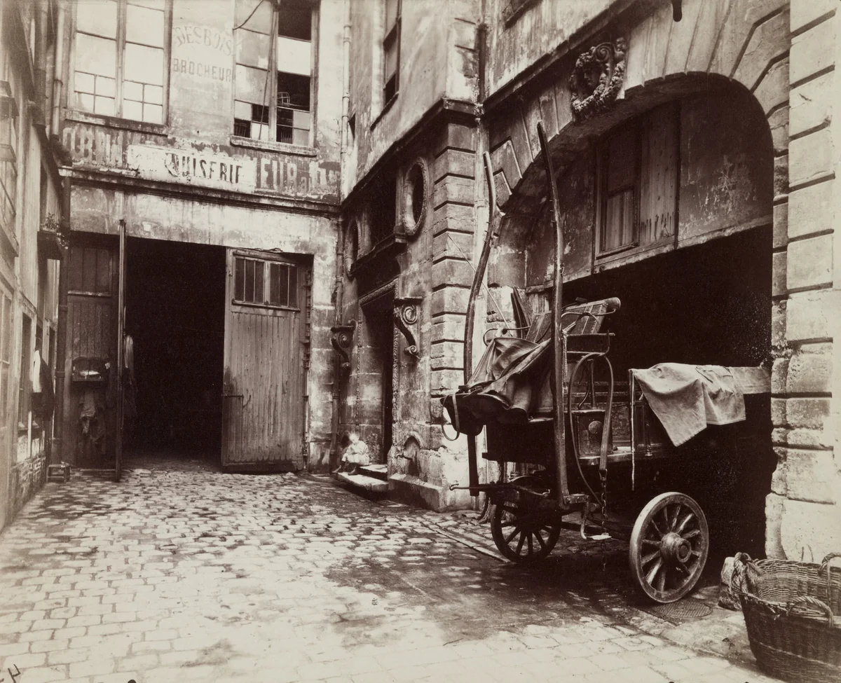 25 rue du Jour by Eugène Atget, photograph, 1902
