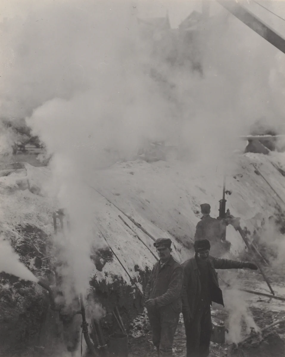 Construction, New York by Alfred Stieglitz, photograph, 1911