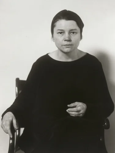 Real Estate Agent by August Sander, photograph, 1924