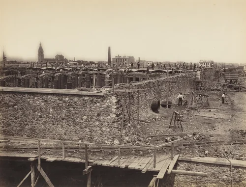 Réservoir de Montrouge, basin supérieur, côté droit (Montrouge Reservoir, Upper Basin, Right Side) by Hippolyte-Auguste Collard, photograph, 1838-1887