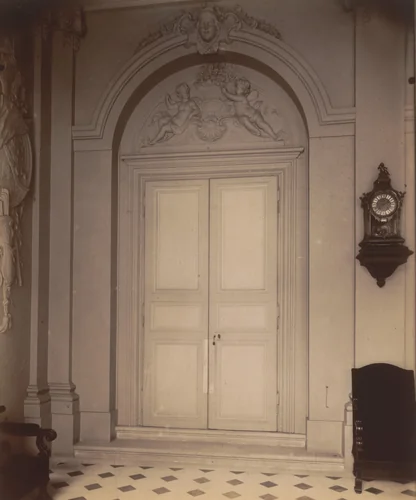 Hôtel de Roquelaure. Boulevard Saint-Germain 246 by Eugène Atget, photograph, 1905