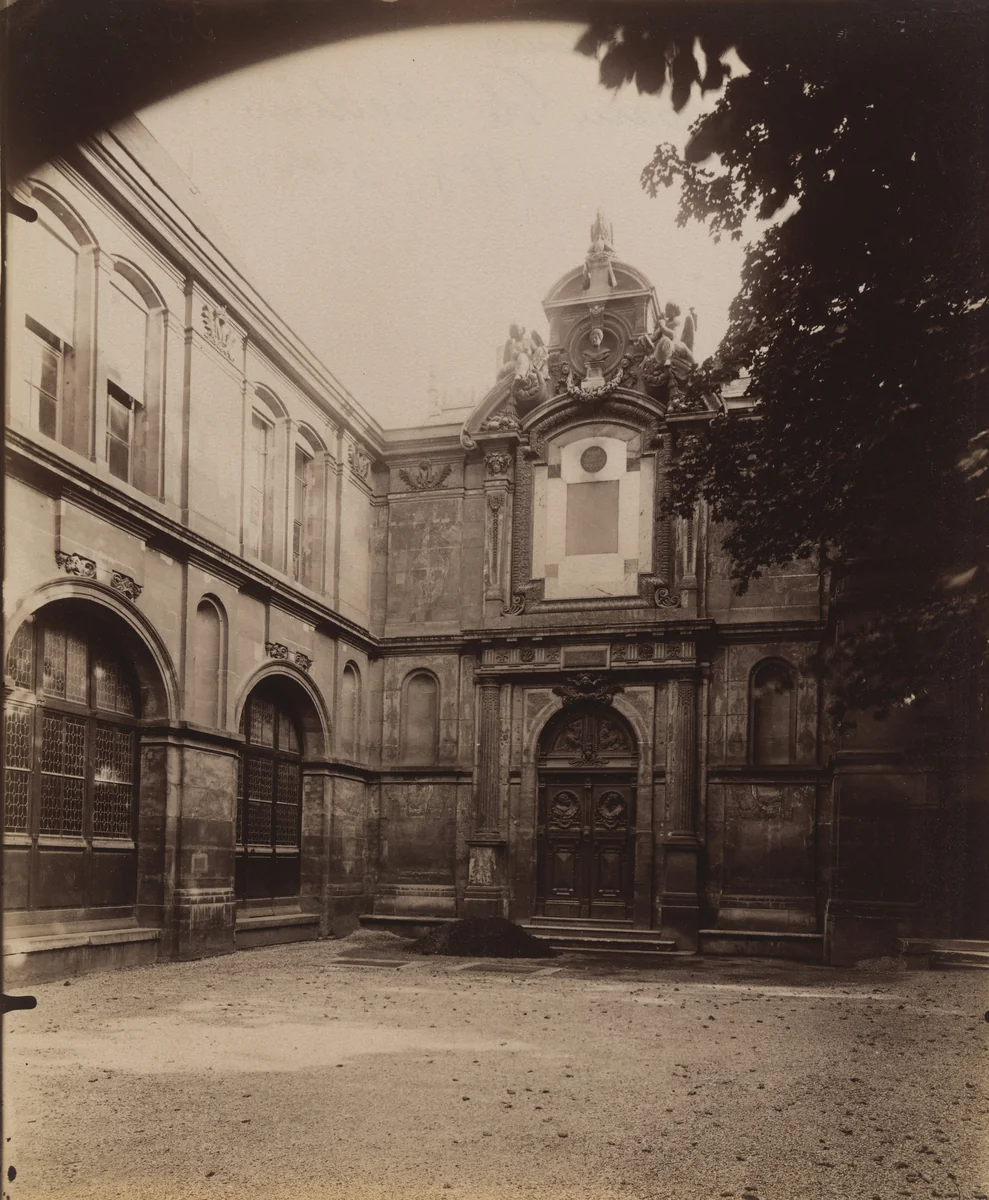 Petit Luxembourg. Oratoire Marie de Médicis by Eugène Atget, photograph, 1898