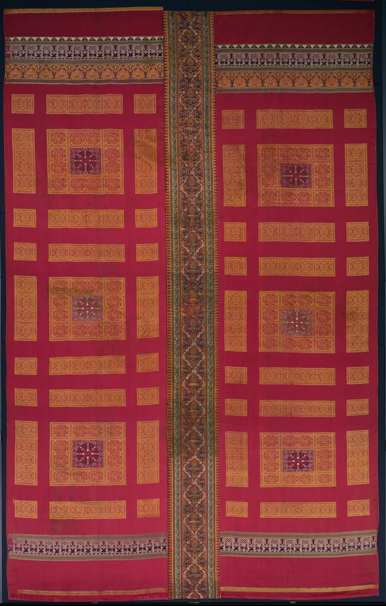 Silk curtain from the Alhambra palace by Unknown, textile, 1300-1399