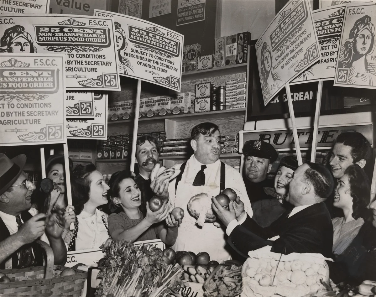 "Mayor La Guardia Giving a Few Pointers" by Times Wide World Photos, photograph, 1941