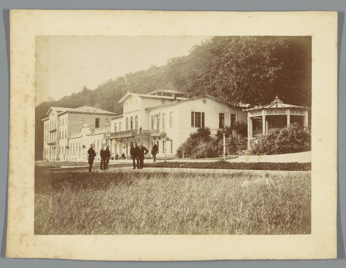 Kurhaus te Kleef by anonymous, photograph, 1880-1900