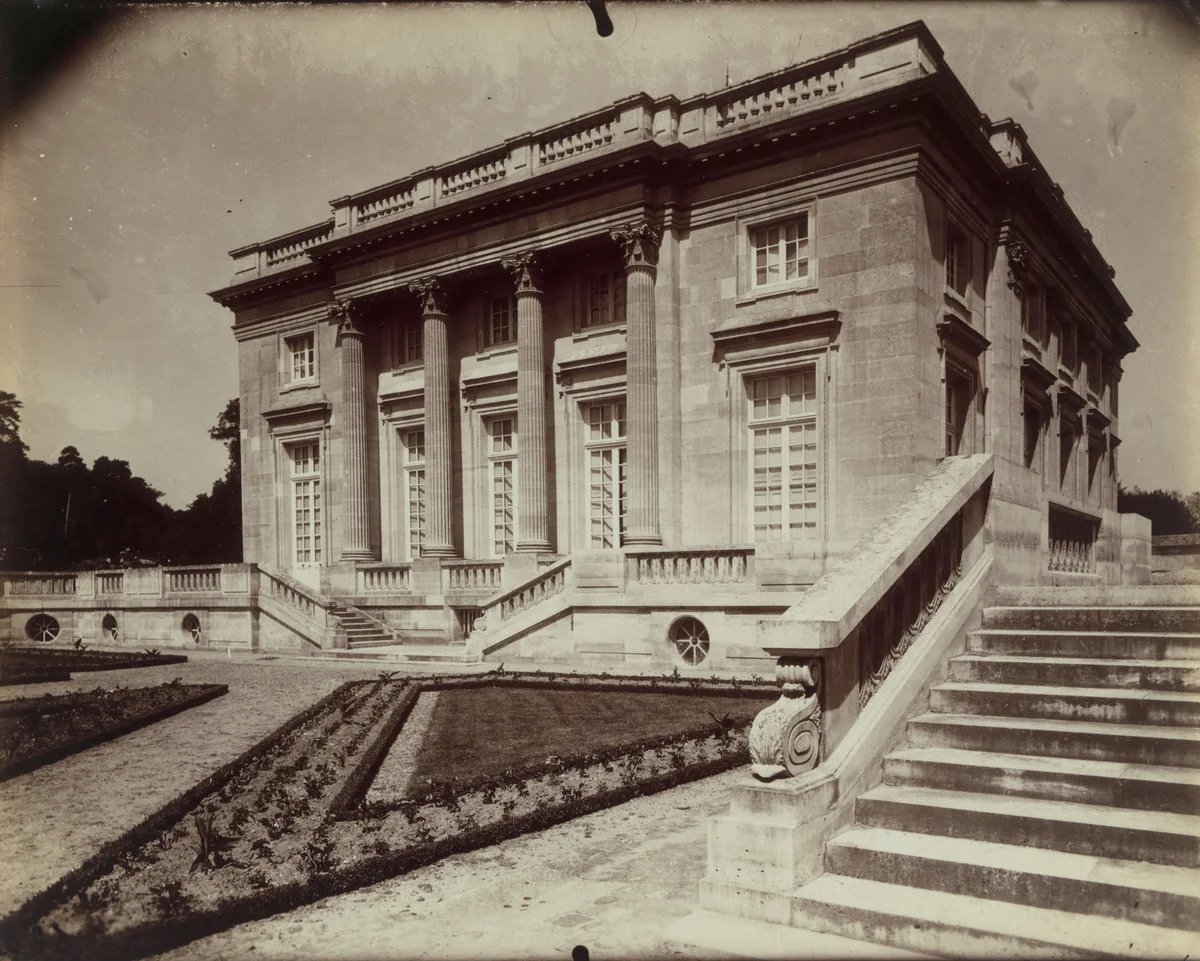 Petit Trianon by Eugène Atget, photograph, 1902