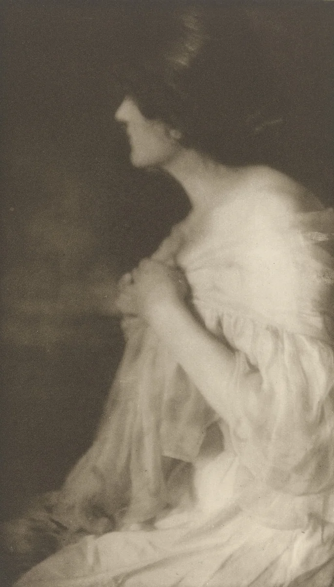 Miss M., of Washington by Rose Clark
Elizabeth Flint Wade, photograph, 1901
