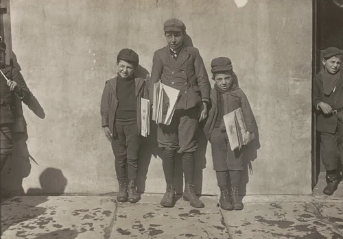 John Pento, 14 years old, Daniel and Angelo Pento, 7 years old, selling newspapers, Hartford, Connecticut by Lewis Wickes Hine, photograph, 1909