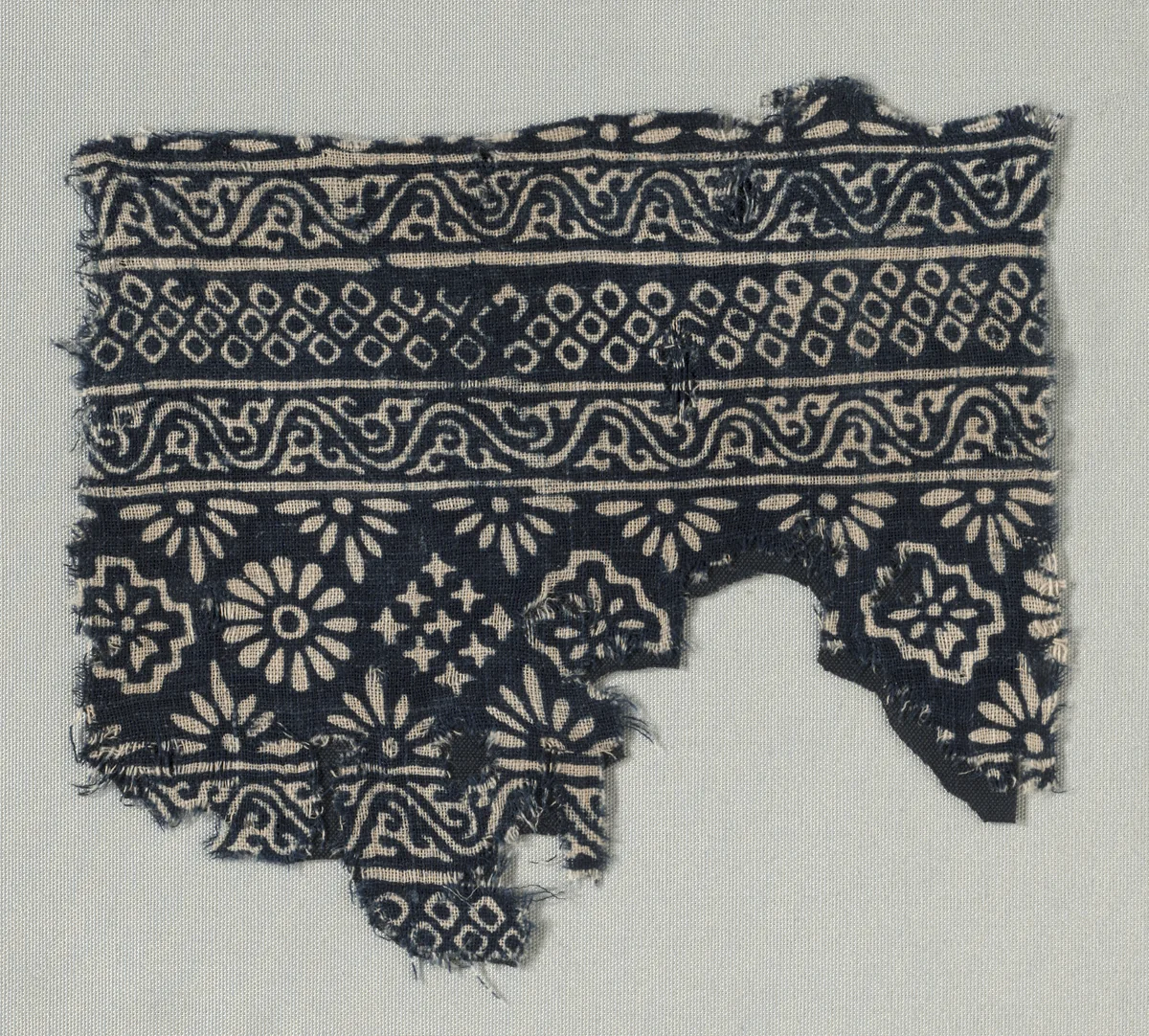 Fragment with decorated bands by Unknown, textile, 1400-1499