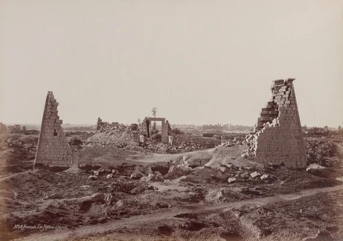 Karnak, Les Pylônes d'Horus by Henri Béchard, photograph, 1860-1869
