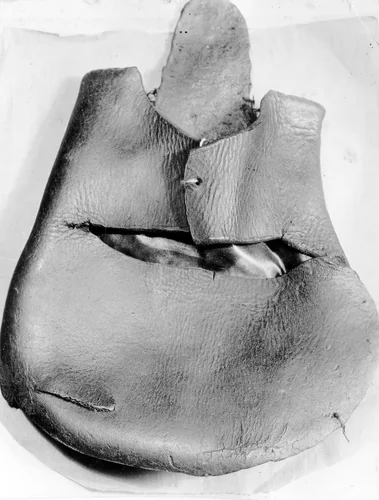 Shoe by England Found in Hill Street, textile, 1553-1558