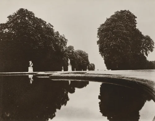 St. Cloud by Eugène Atget, photograph, 1915-1919