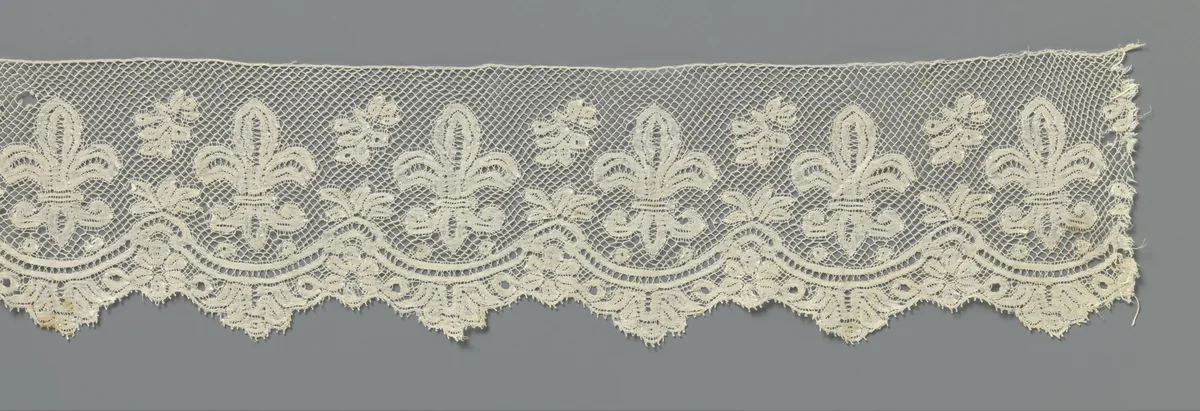 Strook kloskant met Franse lelie by anonymous, other, 1890