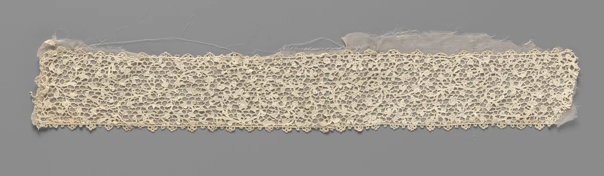 Strook naaldkant met bloemmotieven by anonymous, other, 1690-1699