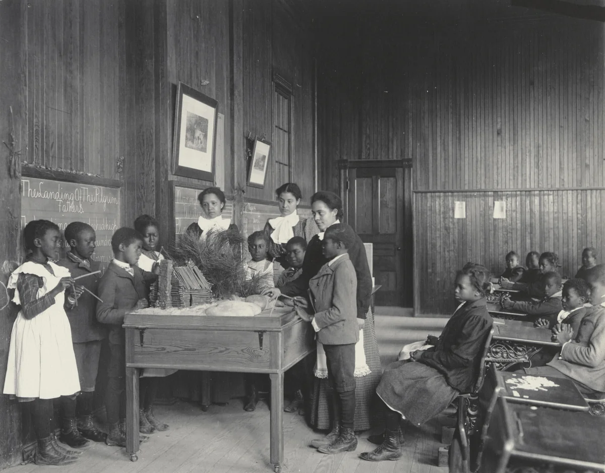 Thanksgiving Day lesson at the Whittier by Frances Benjamin Johnston, photograph, 1899