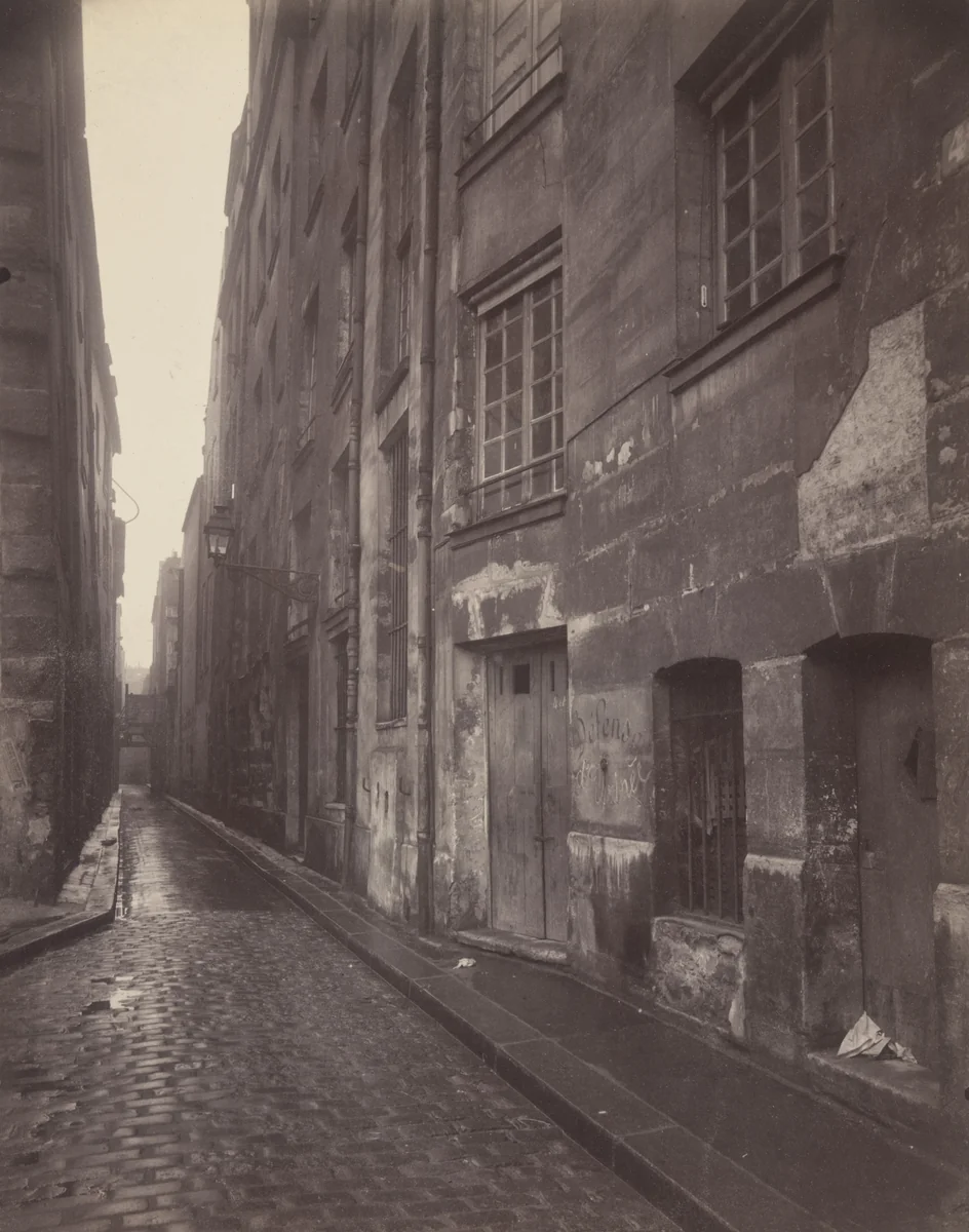 Rue de Nevers, temps de pluie by Eugène Atget, photograph, 1924