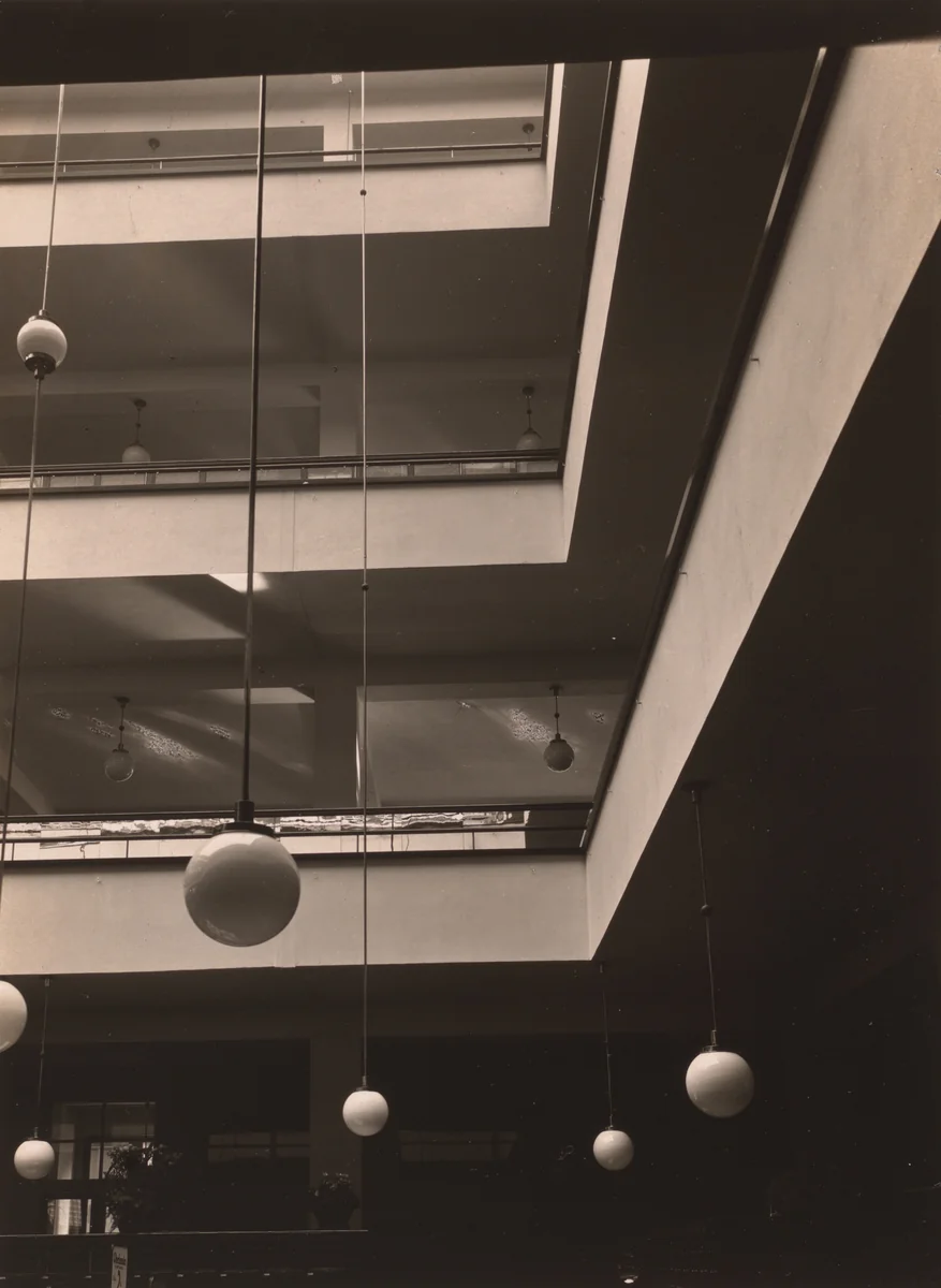 Untitled (Sinn Department Store) by Werner Mantz, photograph, 1928