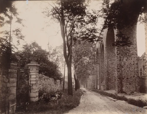 Arcueil-Cachan by Eugène Atget, photograph, 1925