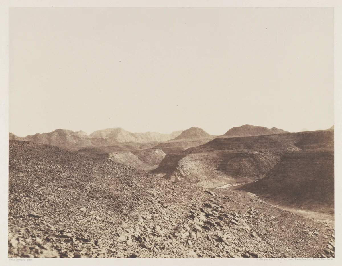 Nubie, Environs d'Ibrîm, Chaine Arabique - Vue d'un Ravin by Félix Teynard, photograph, 1851-1852