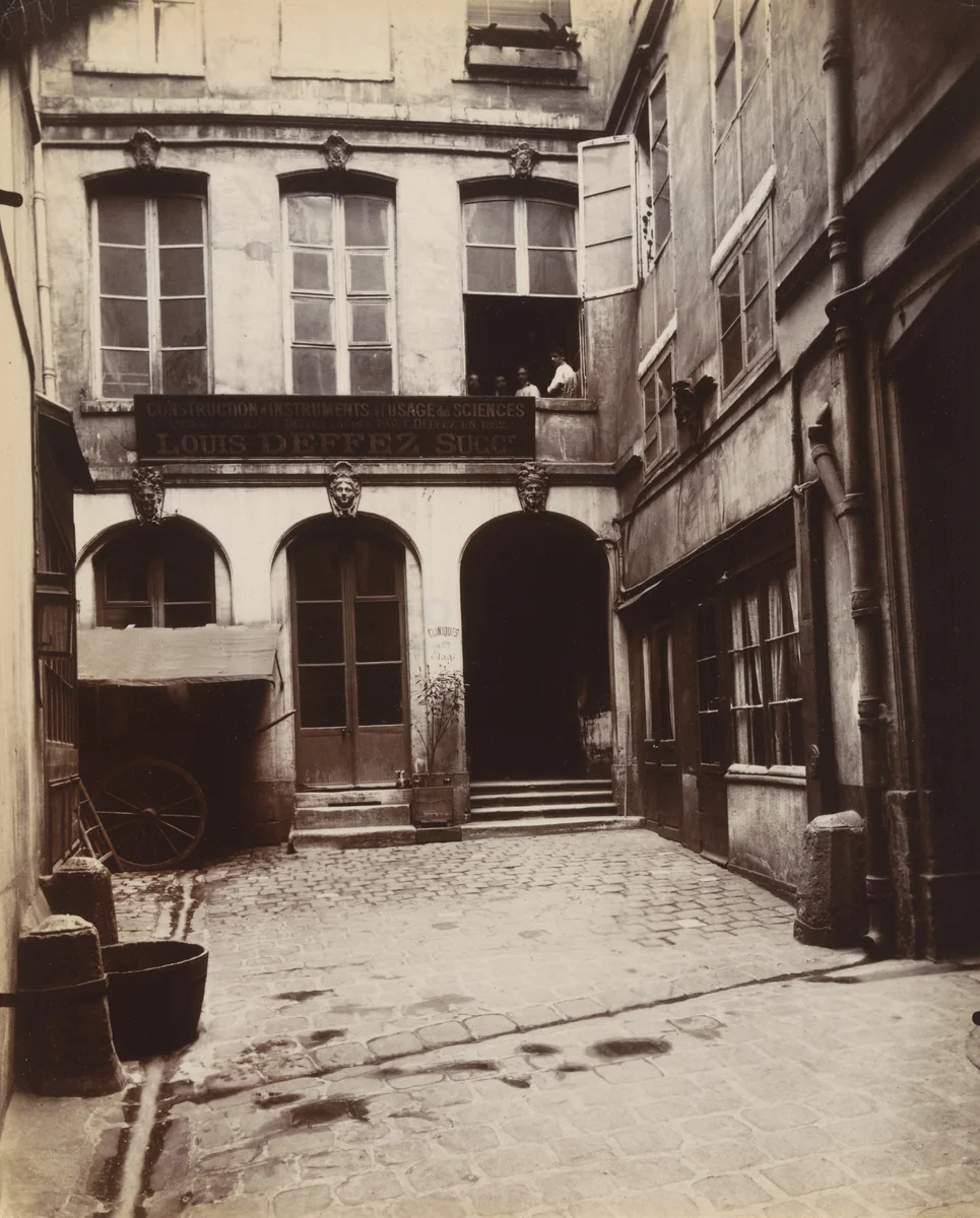 34 Rue Saint Séverin by Eugène Atget, photograph, 1913