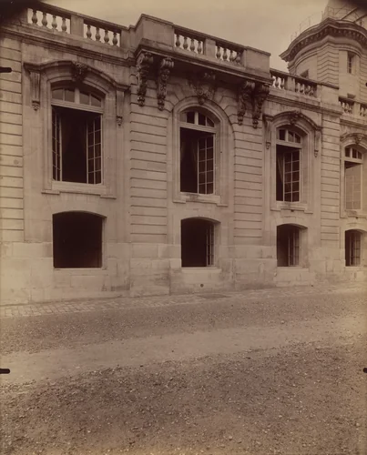 Meudon, Ancien château, observatoire by Eugène Atget, photograph, 1902
