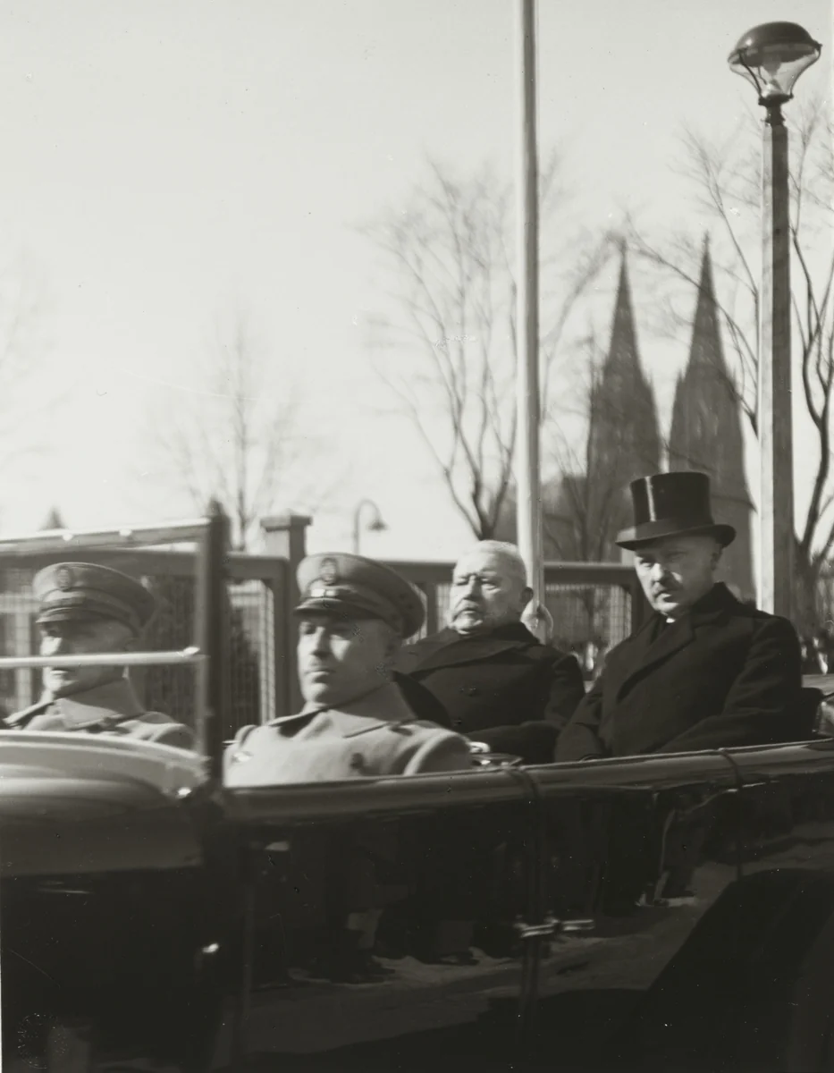 President von Hindenburg and Mayor Konrad Adenauer by August Sander, photograph, 1926