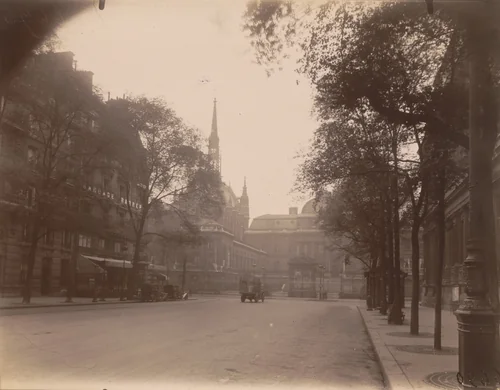 Palais de Justice by Eugène Atget, photograph, 1926