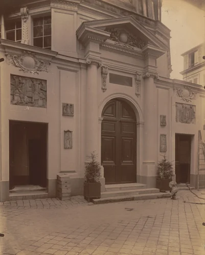 Ancien Amphitheatre Saint-Côme rue de l'Ecole de Médecine by Eugène Atget, photograph, 1899