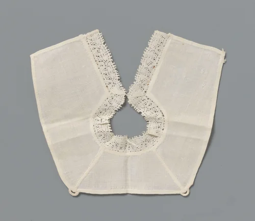 Kraag van fijn linnen in een vierkant model met twee schuine naden op de schouders, afgezet met kloskant by anonymous, other, 1650-1675