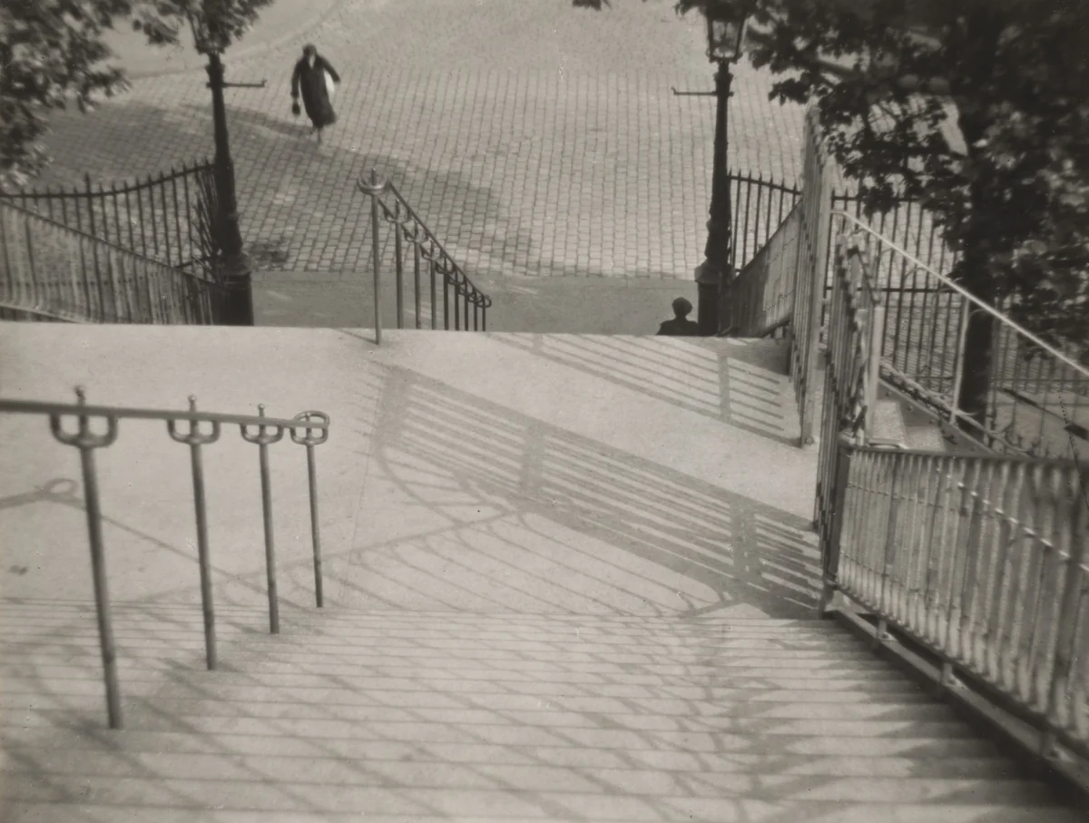 Montmartre by André Kertész, photograph, 1927