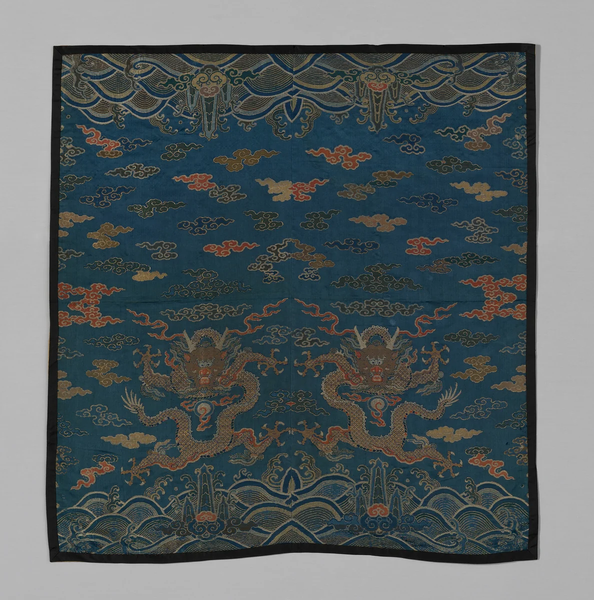 Fragment by Manchu China, textile, 1700-1750