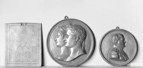 Medallion plaque to celebrate the marriage of Napoleon Bonaparte and the Archduchess Marie-Louise by Bertrand Andrieu, metalwork, 1800-1899