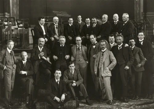 Group at the Rhenish Music Festival, Brühl by August Sander, photograph, 1921