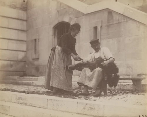 Tondeur de Chien by Eugène Atget, photograph, 1898
