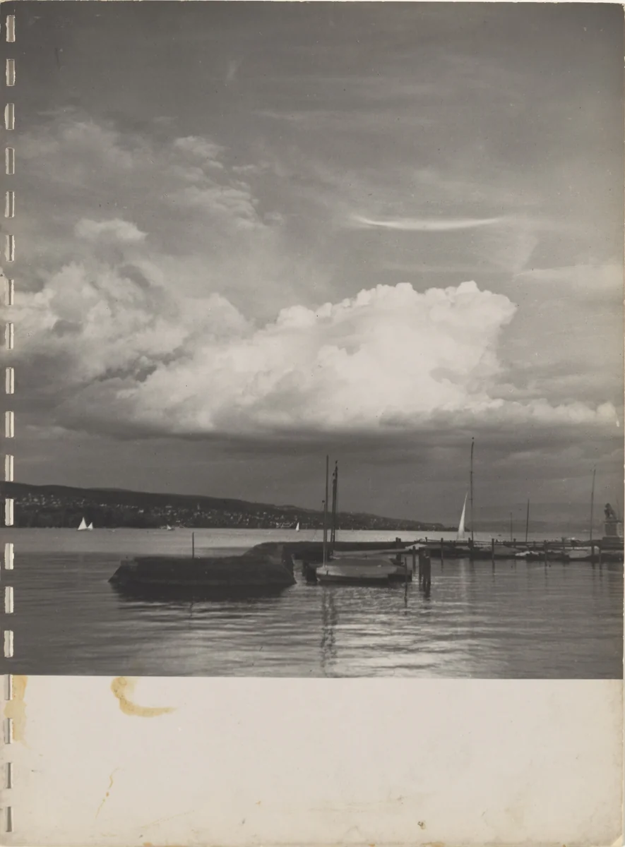 40 Fotos, page 34 by Robert Frank, photograph, 1946