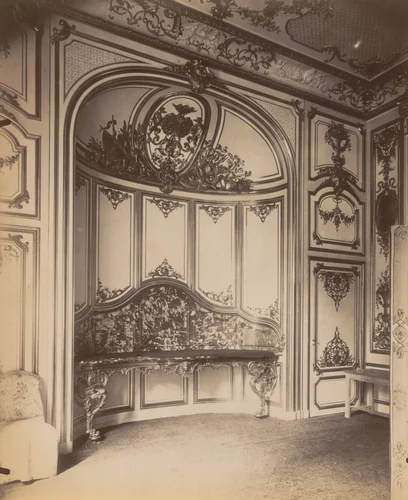Ambassade d'Autriche, 57 rue de Varenne by Eugène Atget, photograph, 1905