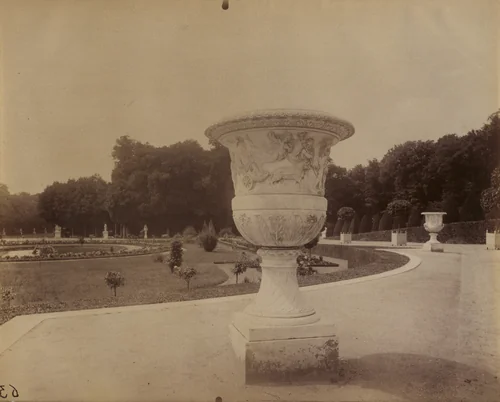 Versailles -- Coin de Parc by Eugène Atget, photograph, 1902
