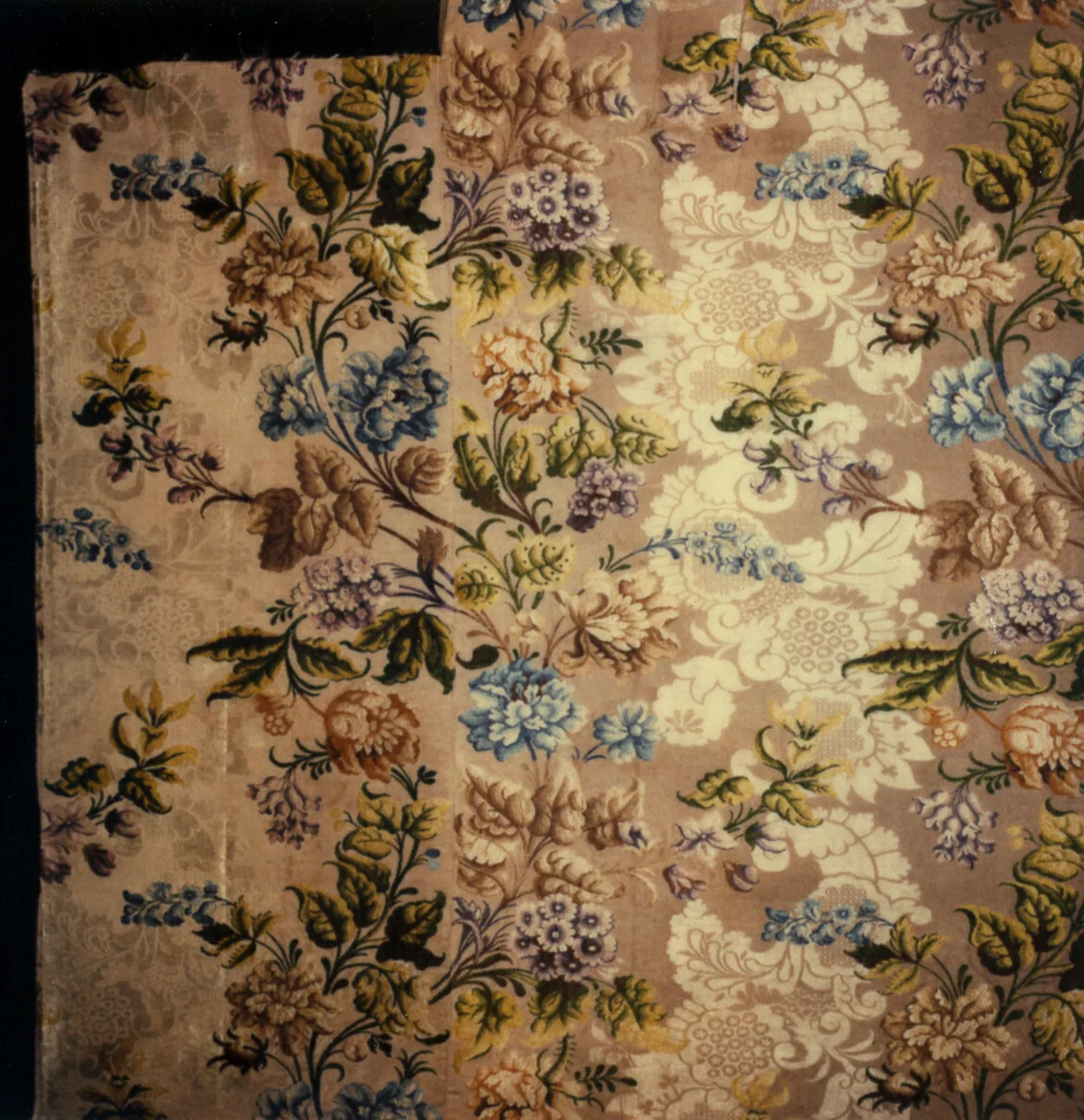 Panel by Anna Maria Garthwaite, textile, 1734-1754